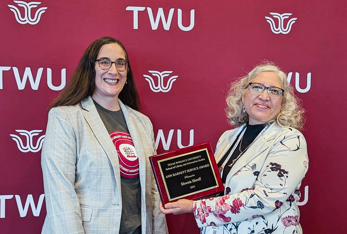 Shweta Shroff Receives award